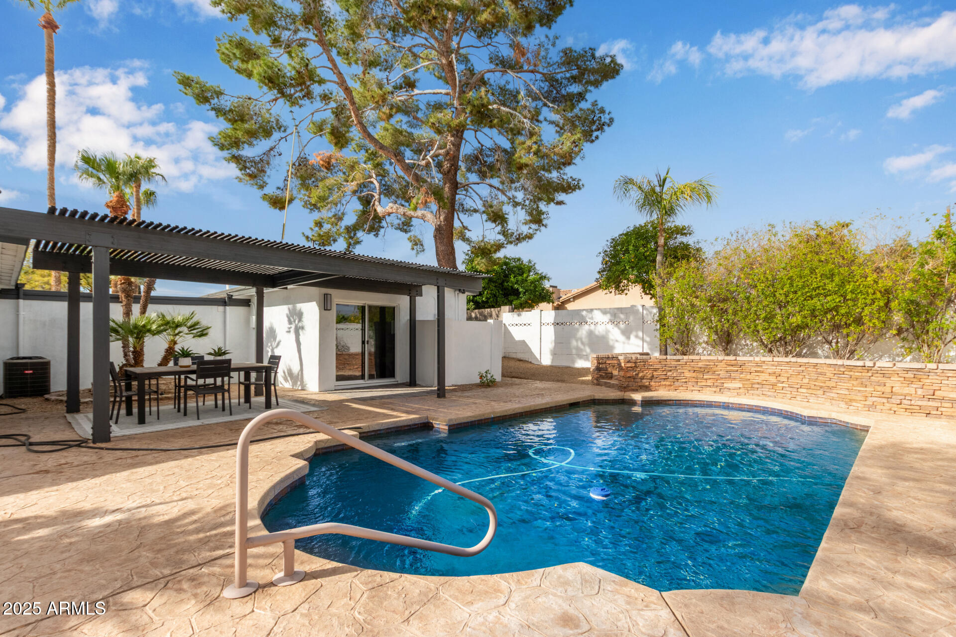 2632 East Mountain View Road Phoenix, AZ 85028 - Photo 23 of 29 42 - Mountain View