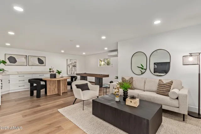 $1,275,000 | 2632 East Mountain View Road, Phoenix, AZ 85028