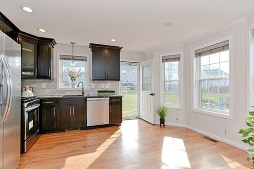 32 Riley Road, Unit 32 Tyngsboro, MA 01879 - Photo 6 of 19