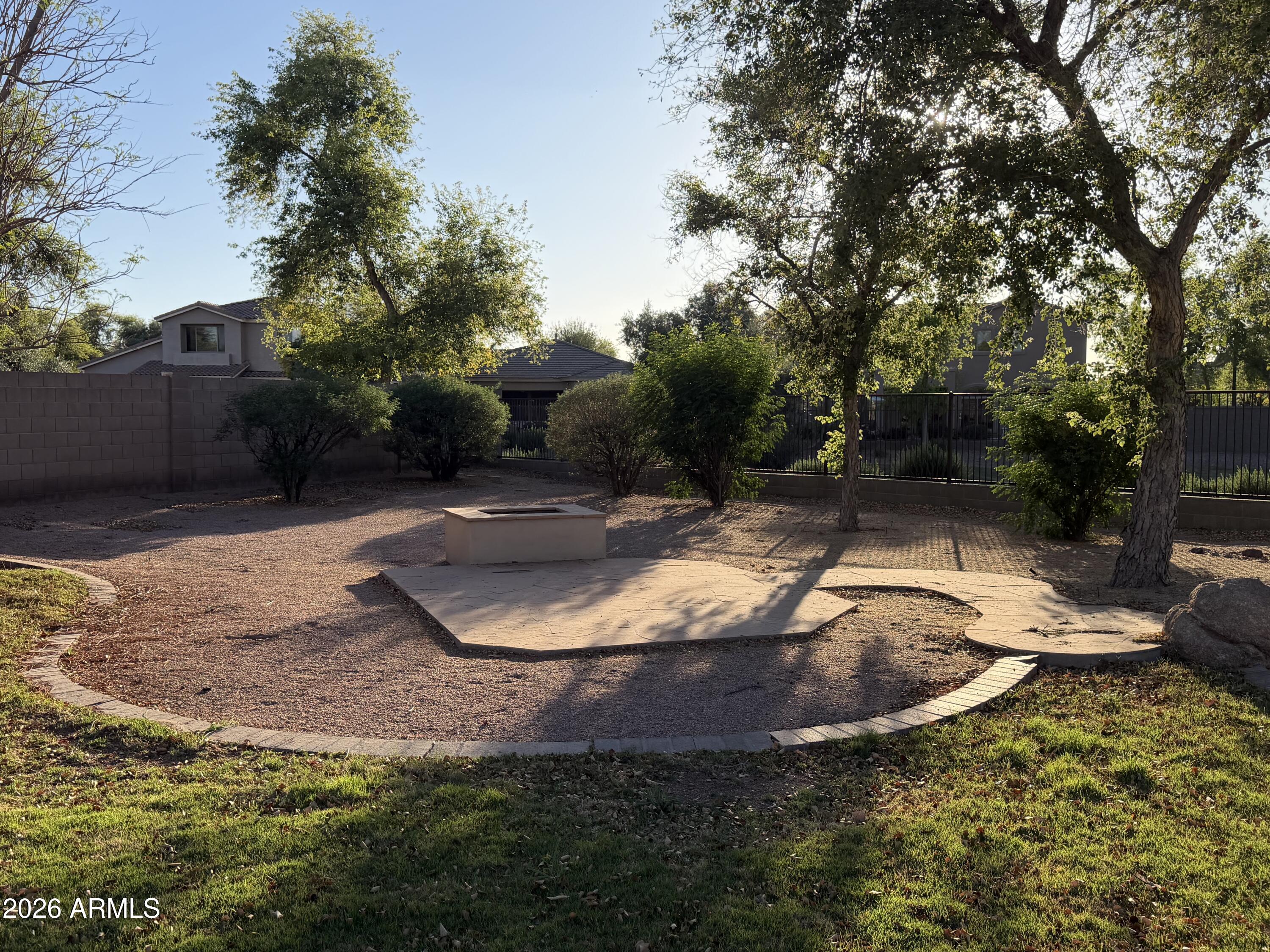 4133 East Reins Road Gilbert, AZ 85297 - Photo 9 of 27 A97D406D-1990-45D3-B403-D276A33EFB45