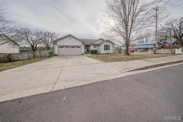 $349,900 | 200 Brady Drive, Rolla, MO 65401