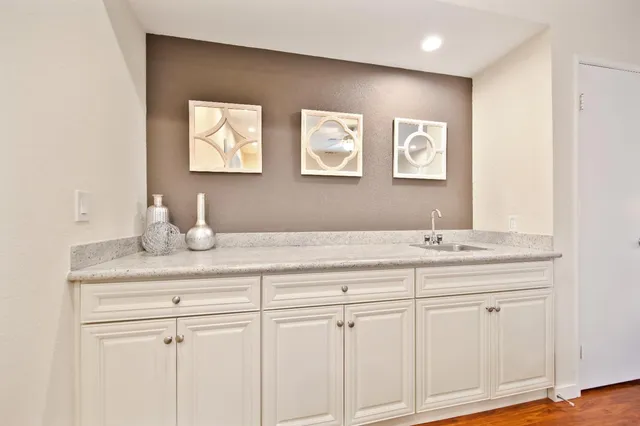 $599,000 | 136 River Chase Circle, Sacramento, CA 95864