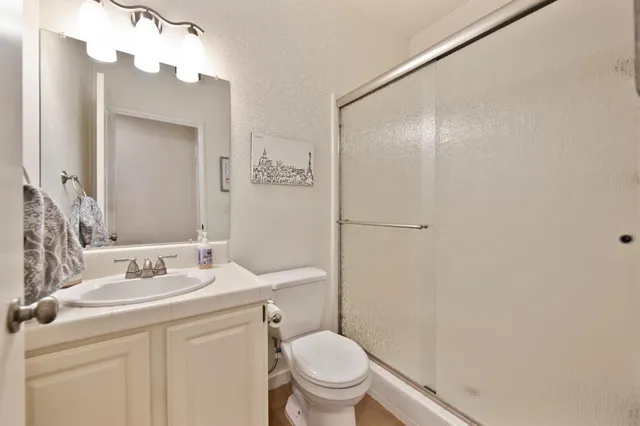 $599,000 | 136 River Chase Circle, Sacramento, CA 95864