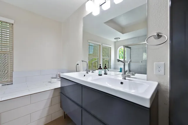 $599,000 | 136 River Chase Circle, Sacramento, CA 95864