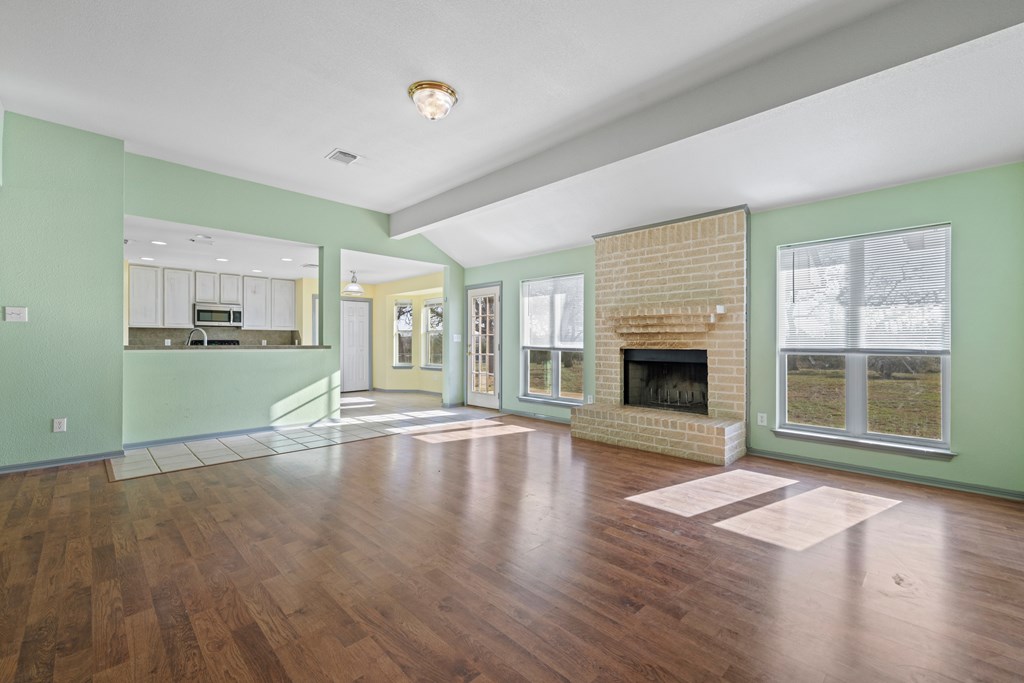 134 Bobbie Lynn Harper, TX 78631 - Photo 9 of 33