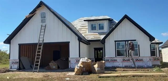 $304,900 | 5635 Essie Lane, Beaumont, TX 77713