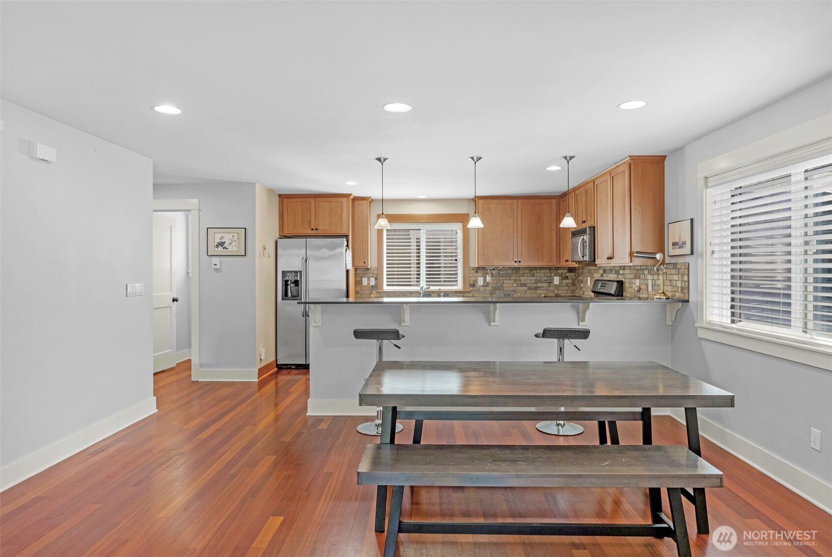 9130 45th Avenue Southwest, Unit B Seattle, WA 98136 - Photo 12 of 35