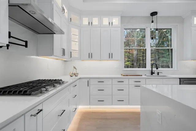 $2,150,000 | 80 Wilson Road, Bedford, MA 01730