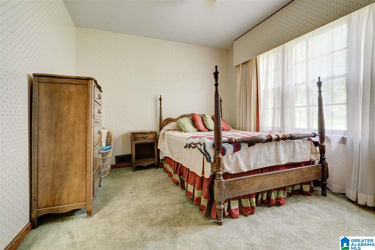 205 Adams Avenue East Oneonta, AL 35121 - Photo 22 of 30