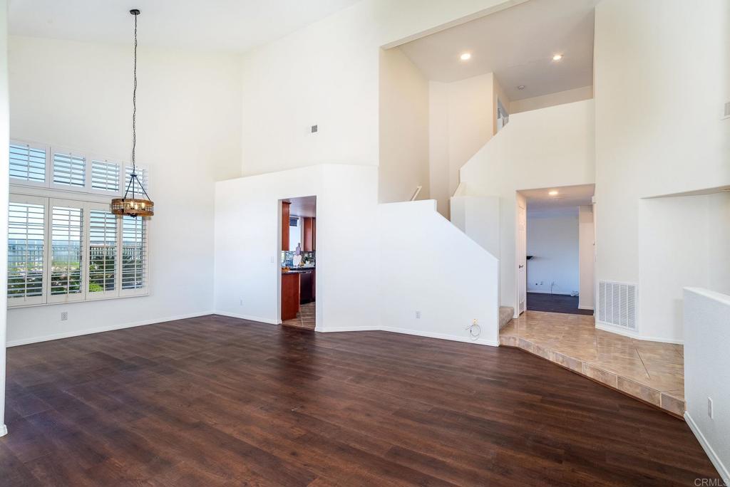 8482 Mesa Heights Road Santee, CA 92071 - Photo 10 of 64