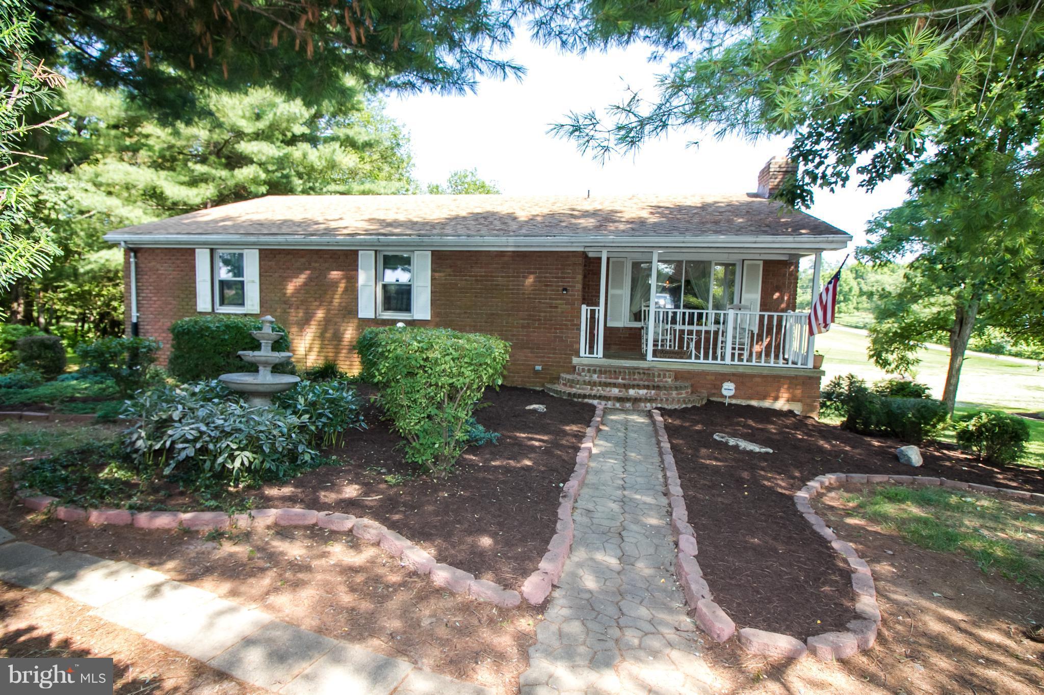 674 Earle Road Charles Town, WV 25414 - Photo 12 of 35 Exterior (Front)