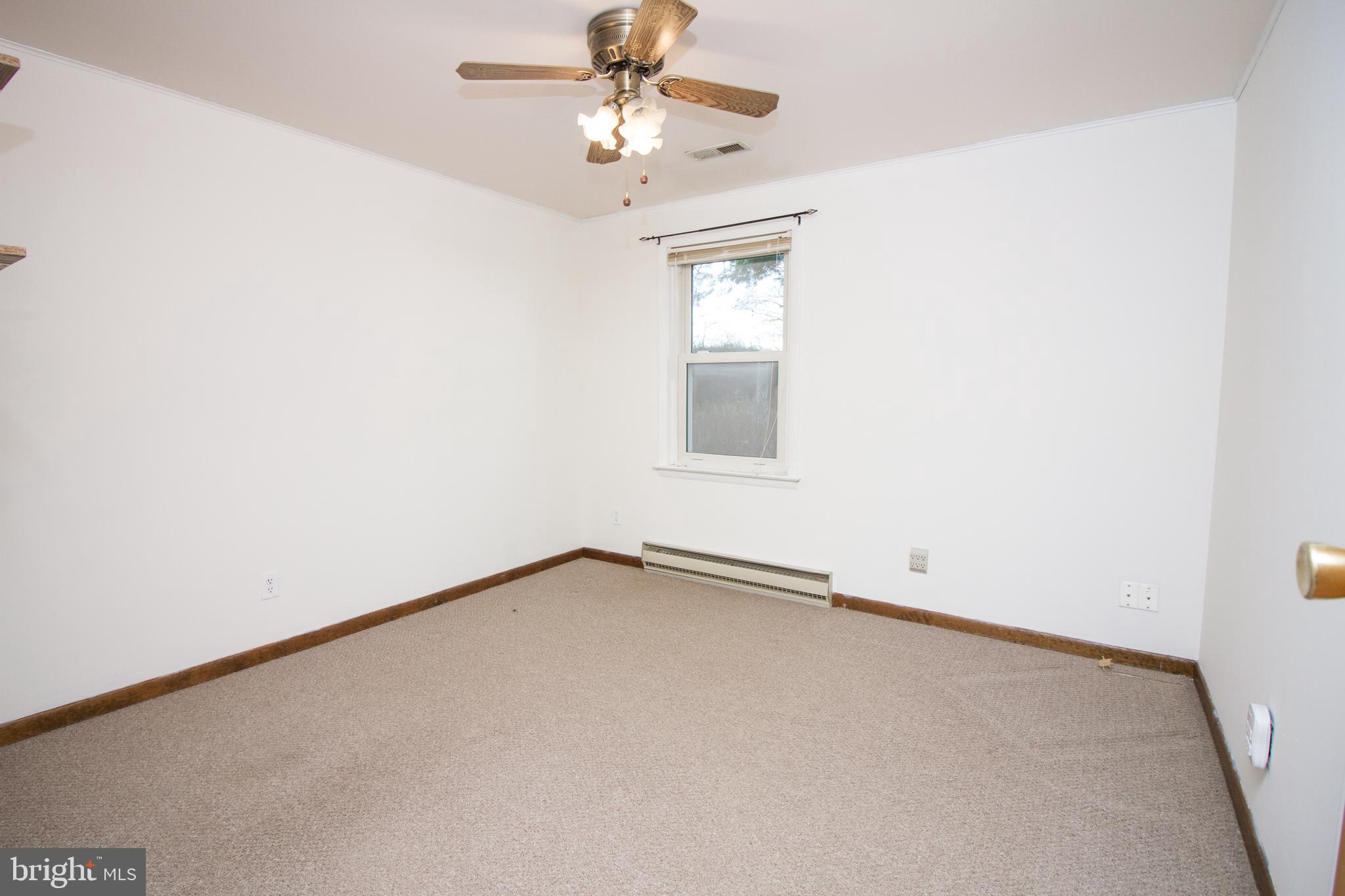 674 Earle Road Charles Town, WV 25414 - Photo 27 of 35 Gallery Image 27