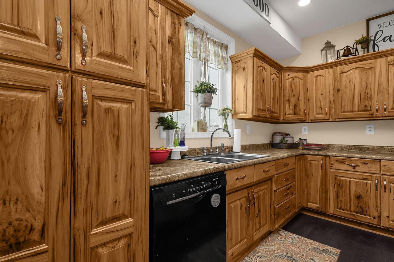 20990 Clutter Road Utica, OH 43080 - Photo 22 of 55 DSC_8307