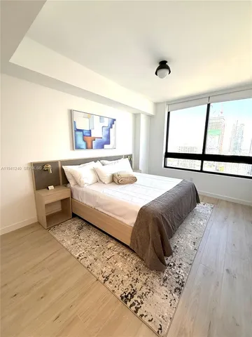 $1,050,000 | 225 North Miami Avenue, Unit 3505, Miami, FL 33128