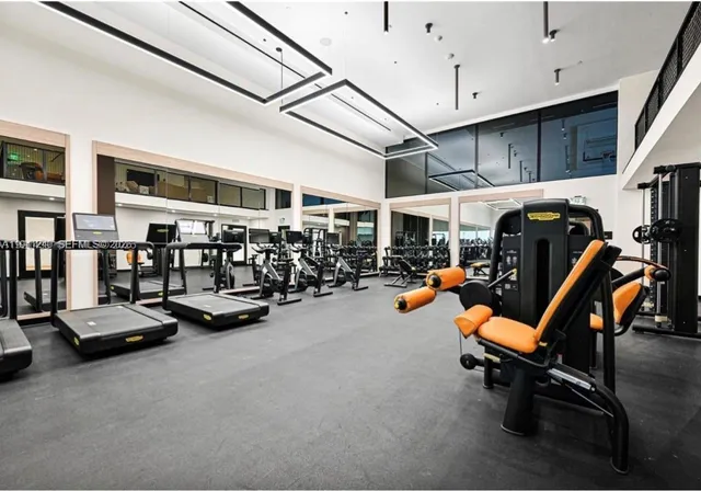 $1,050,000 | 225 North Miami Avenue, Unit 3505, Miami, FL 33128