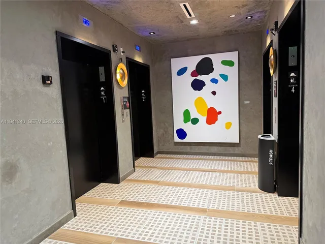 $1,050,000 | 225 North Miami Avenue, Unit 3505, Miami, FL 33128