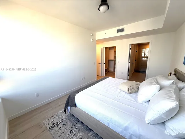 $1,050,000 | 225 North Miami Avenue, Unit 3505, Miami, FL 33128