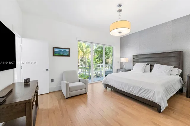 $2,800,000 | 19005 Atlantic Boulevard, Sunny Isles Beach, FL 33160