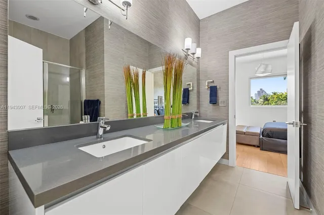 $2,800,000 | 19005 Atlantic Boulevard, Sunny Isles Beach, FL 33160