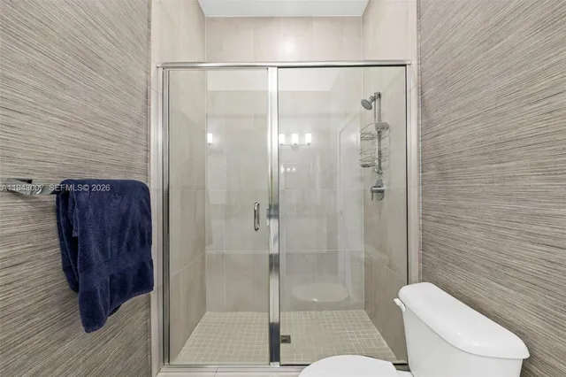 $2,800,000 | 19005 Atlantic Boulevard, Sunny Isles Beach, FL 33160