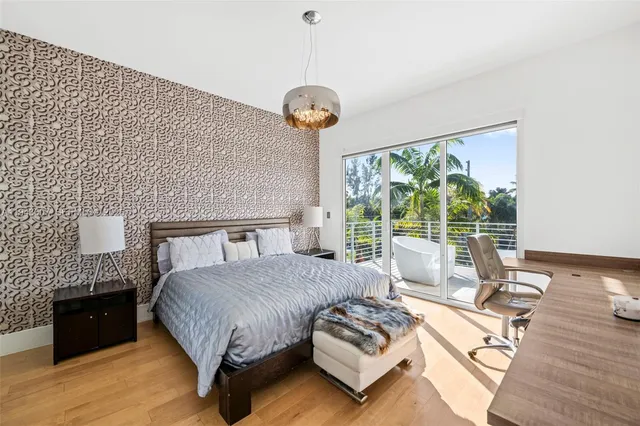 $2,800,000 | 19005 Atlantic Boulevard, Sunny Isles Beach, FL 33160