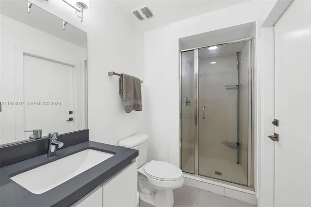 $2,800,000 | 19005 Atlantic Boulevard, Sunny Isles Beach, FL 33160