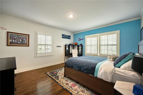 $1,595,000 | 2521 West 65th Street, Mission Hills, KS 66208