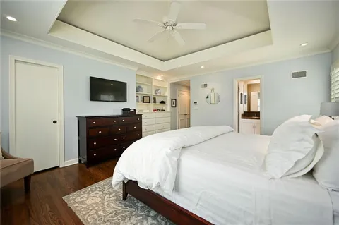 $1,500,000 | 2521 West 65th Street, Mission Hills, KS 66208