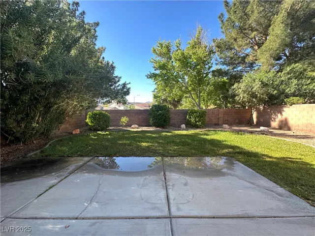 $2,095 | 1575 Comfort Hills Street, Henderson, NV 89014