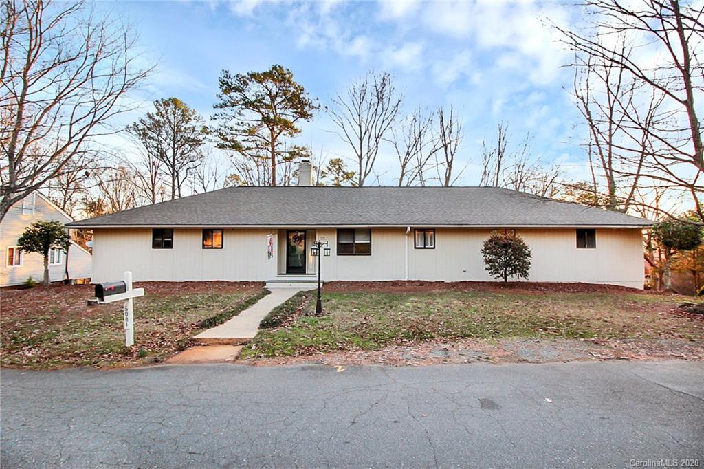 5081 Mariana Lane Tega Cay, SC 29708 - Photo 2 of 48