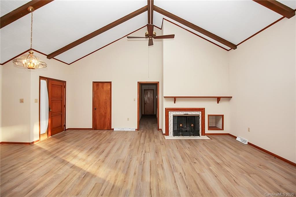 5081 Mariana Lane Tega Cay, SC 29708 - Photo 13 of 48