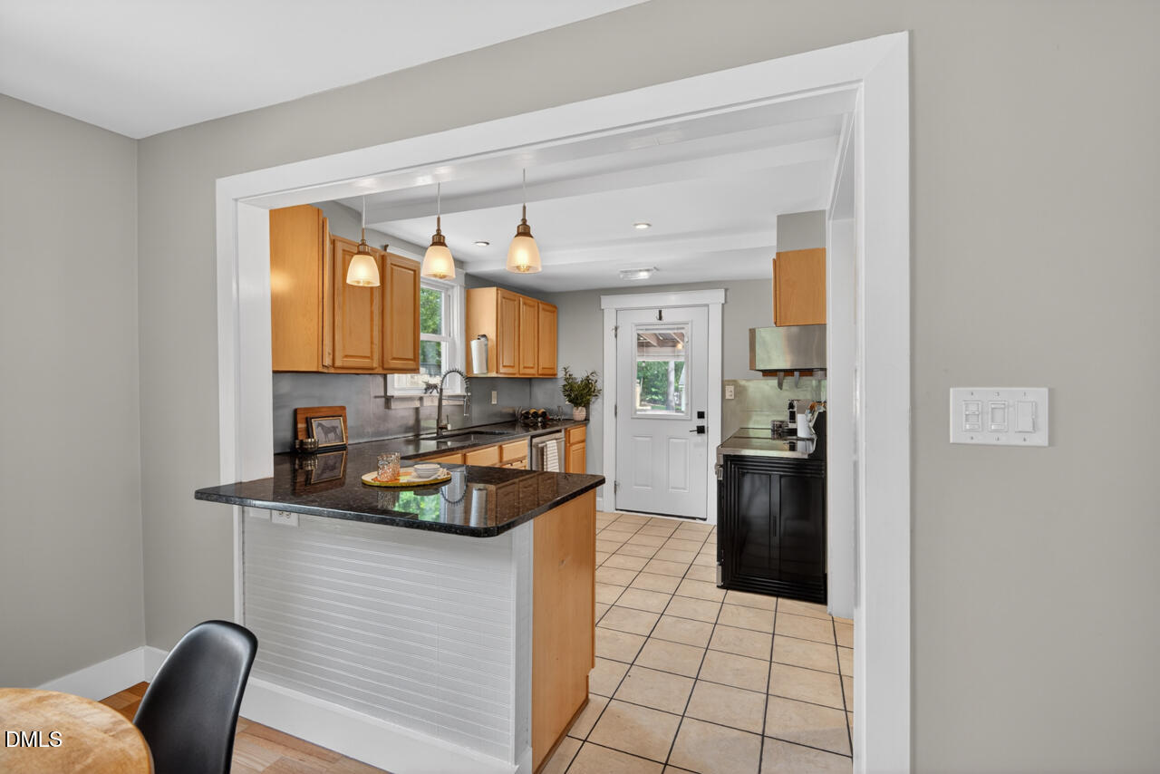 1225 Lynn Road Durham, NC 27703 - Photo 14 of 47 22