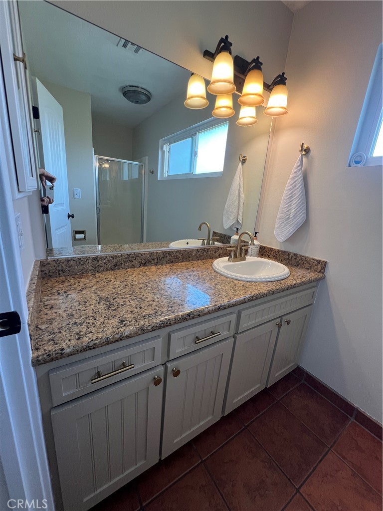 22781 Running Rabbit Court Canyon Lake, CA 92587 - Photo 28 of 41
