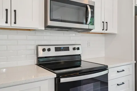 $399,900 | 288 Sunny Slope Court, Clarksville, TN 37043