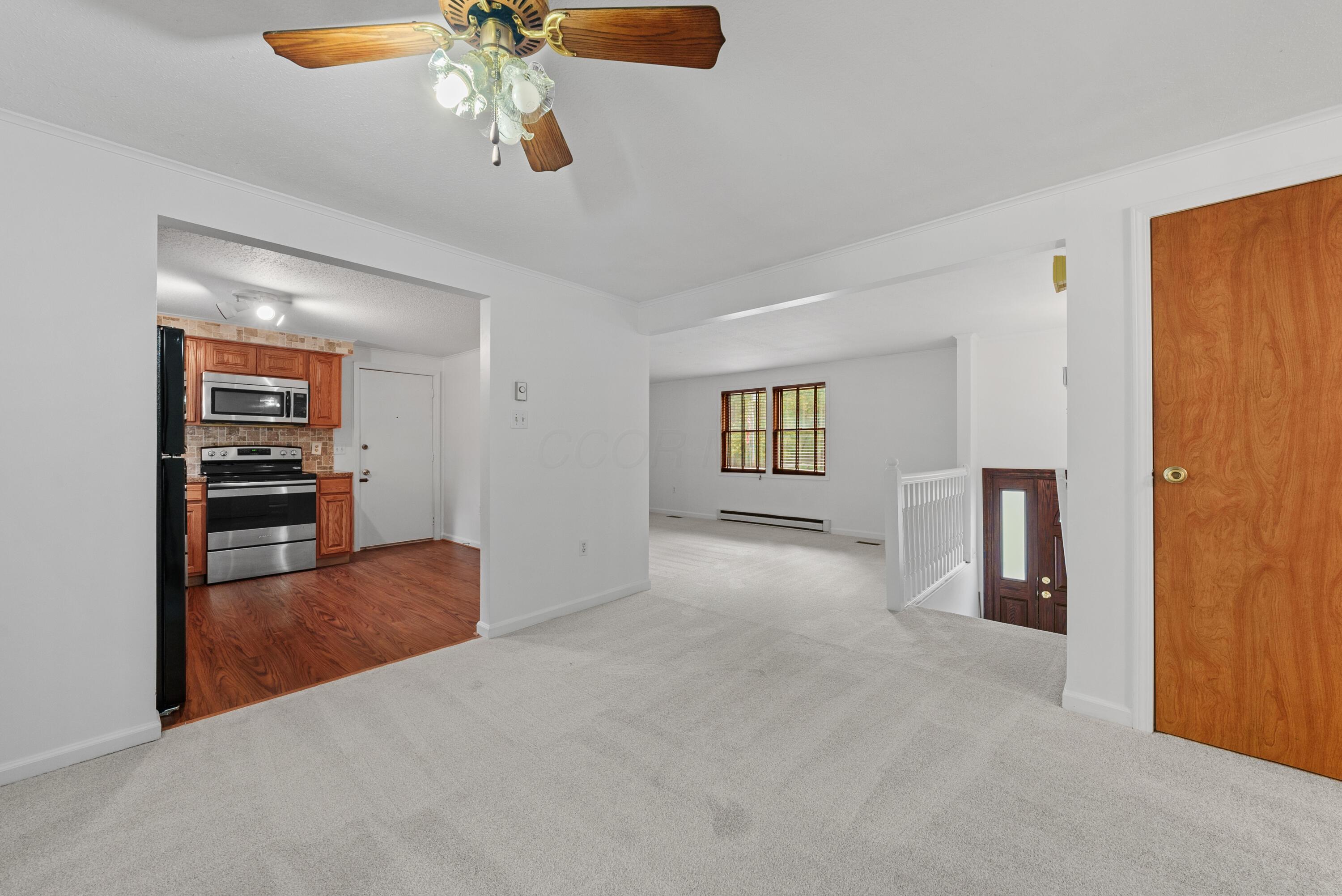 8106 Clouse Road New Albany, OH 43054 - Photo 12 of 47 Eating Space/Dining Area
