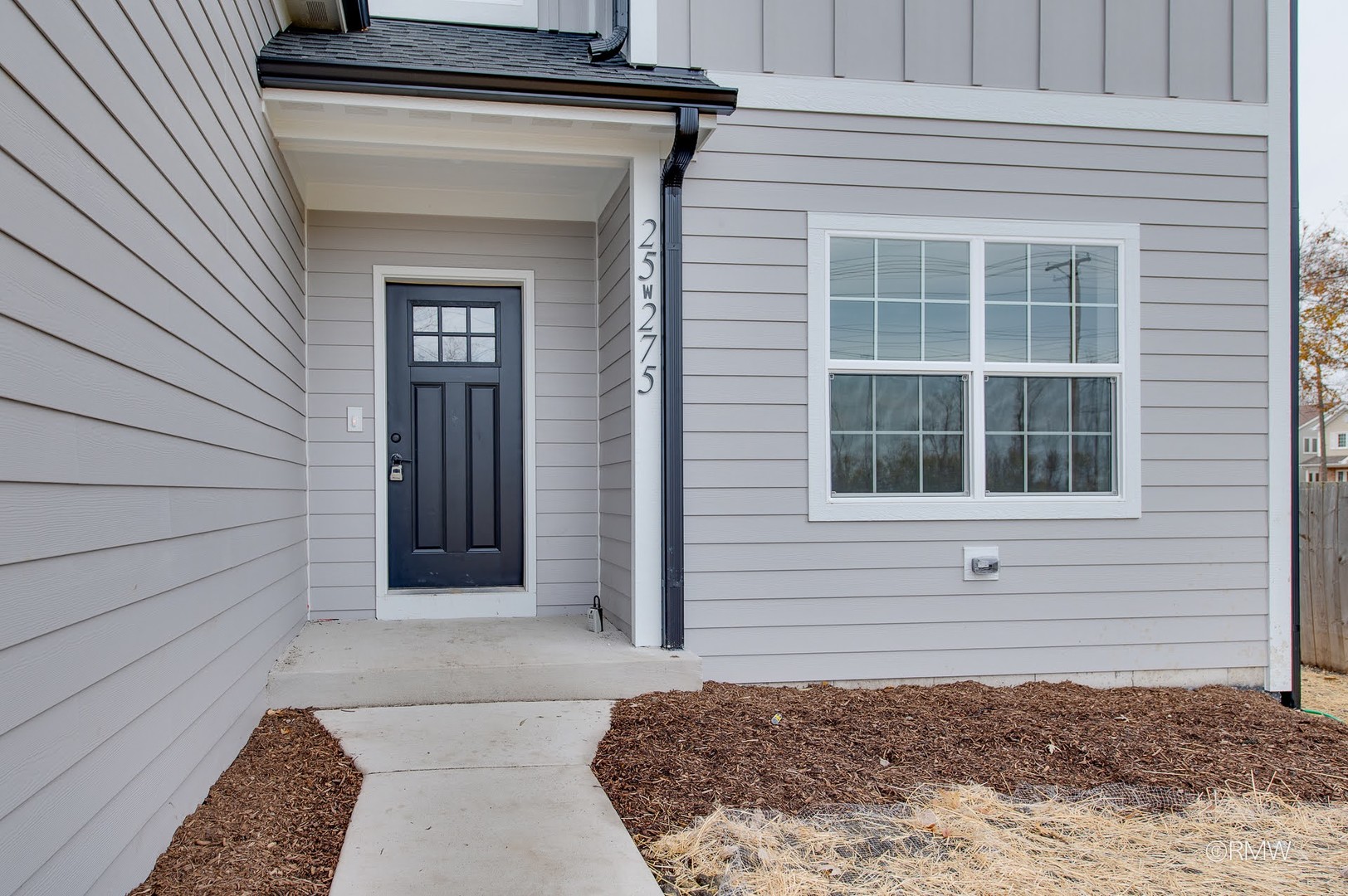 25-w275 Doris Avenue Carol Stream, IL 60188 - Photo 2 of 31 a view of front door of house