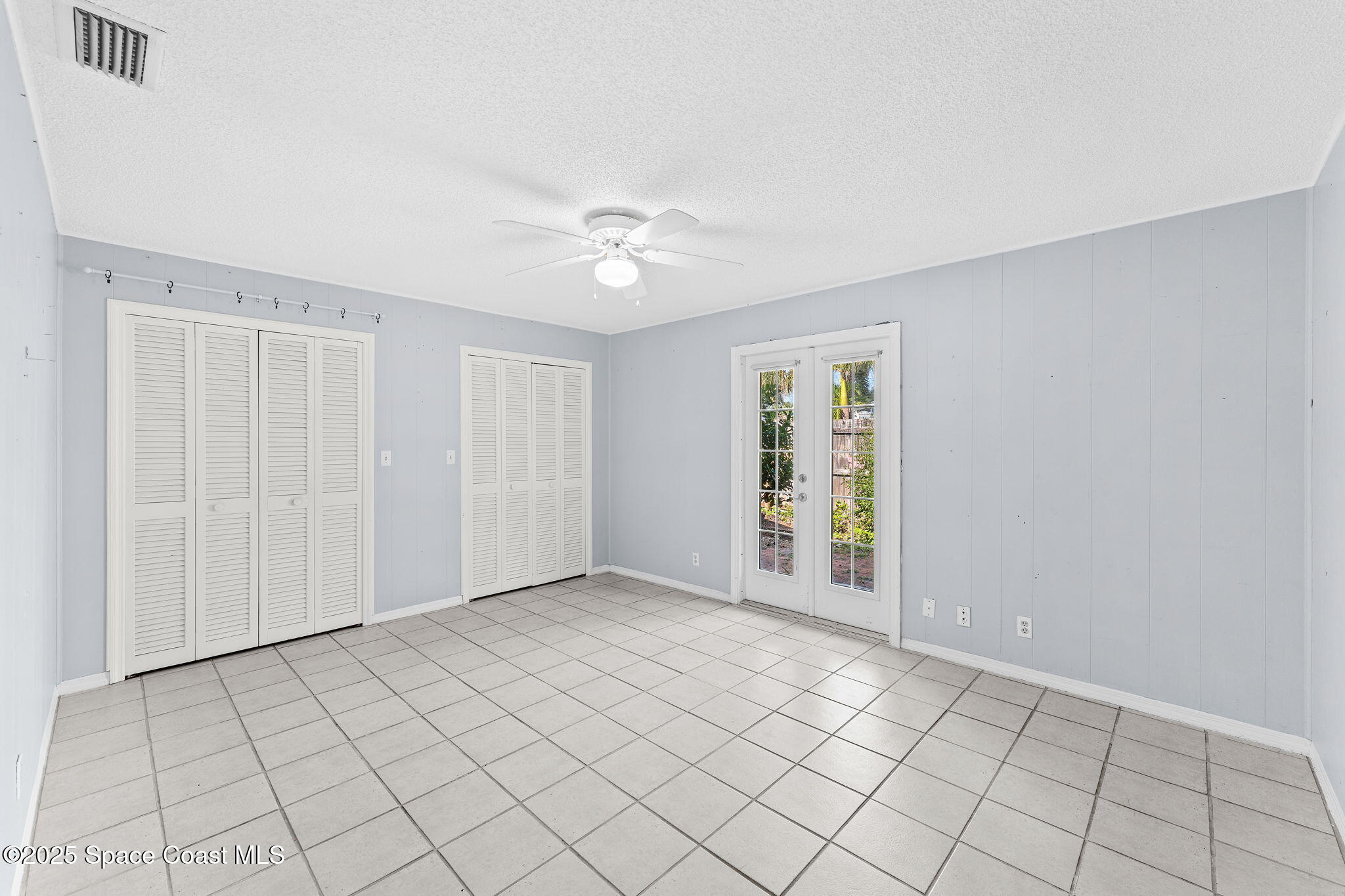 544 Solitaire Palm Drive Indialantic, FL 32903 - Photo 16 of 37 a view of an empty room with window