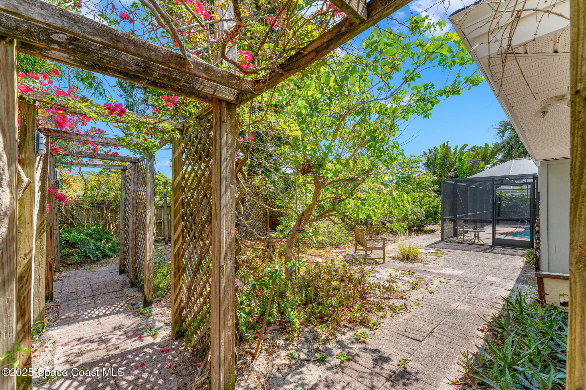 544 Solitaire Palm Drive Indialantic, FL 32903 - Photo 27 of 37