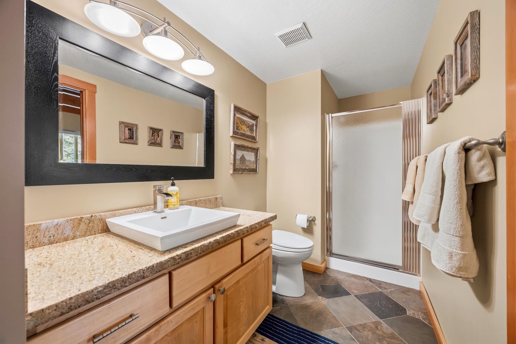 6104 Serene Road Soda Springs, CA 95728 - Photo 14 of 28