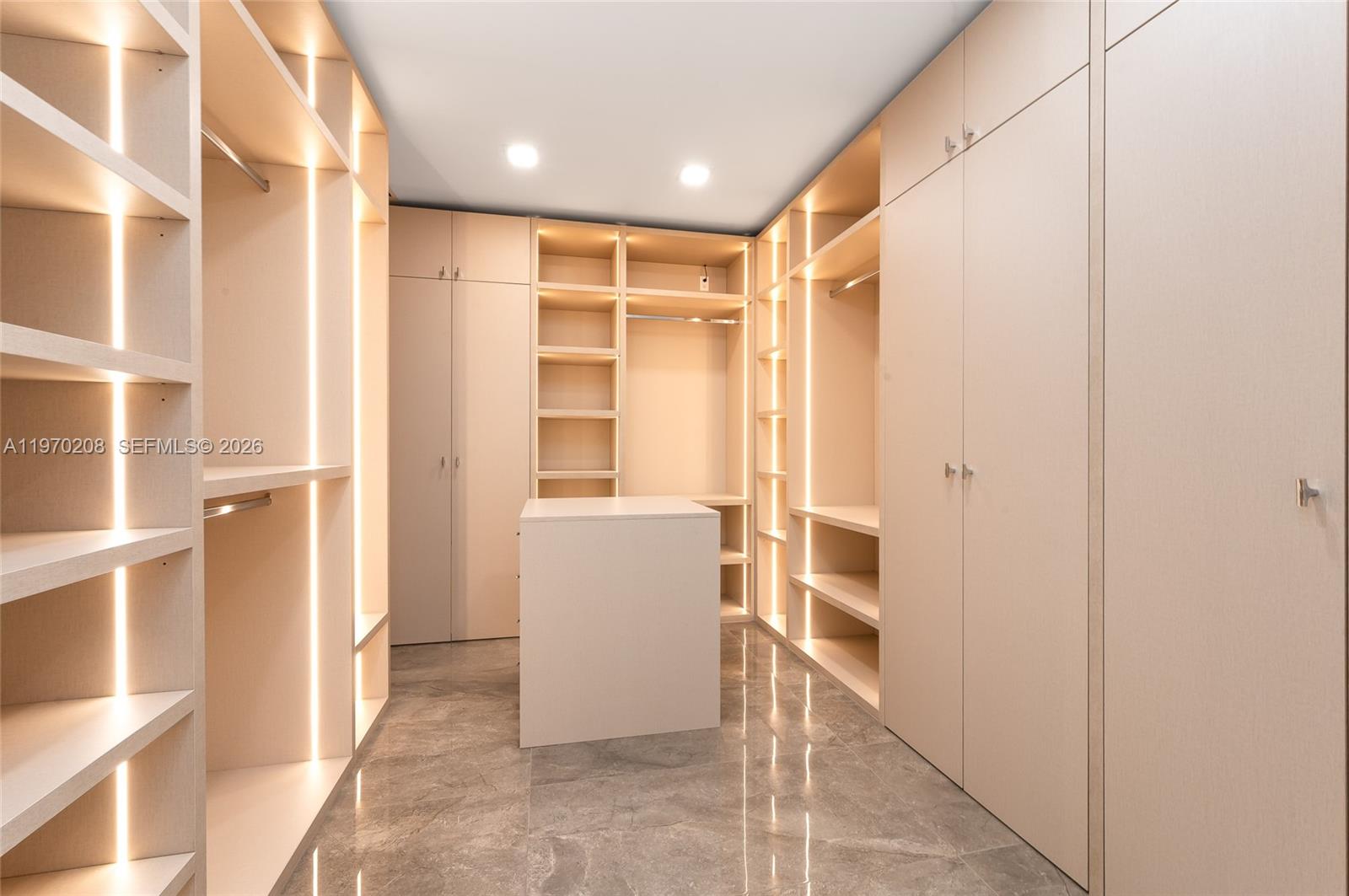 3740 Northeast 29th Avenue Lighthouse Point, FL 33064 - Photo 28 of 50