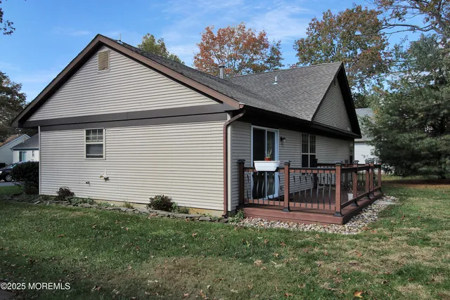 a house that has a lot of windows in it