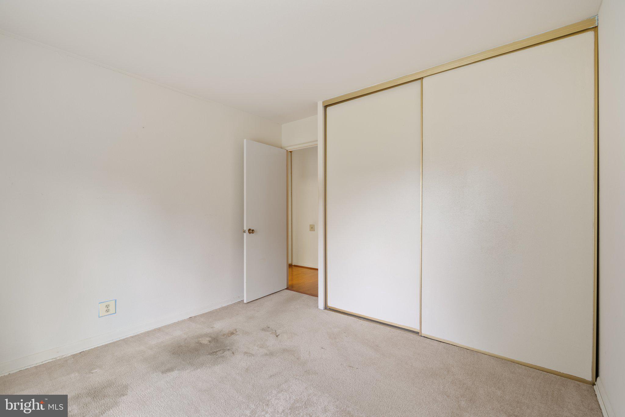 14911 Hydrus Road Silver Spring, MD 20906 - Photo 21 of 31 Bedroom 3