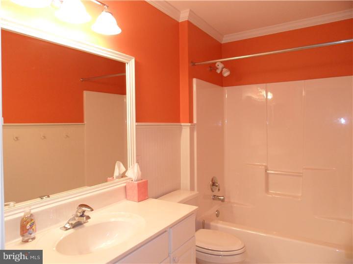 5529 Sanderling Road Doylestown, PA 18902 - Photo 11 of 15 Gallery Image 11