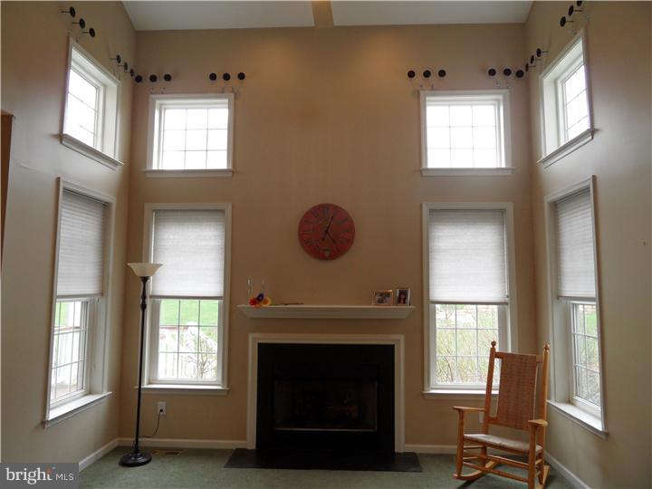 5529 Sanderling Road Doylestown, PA 18902 - Photo 5 of 15 Gallery Image 5