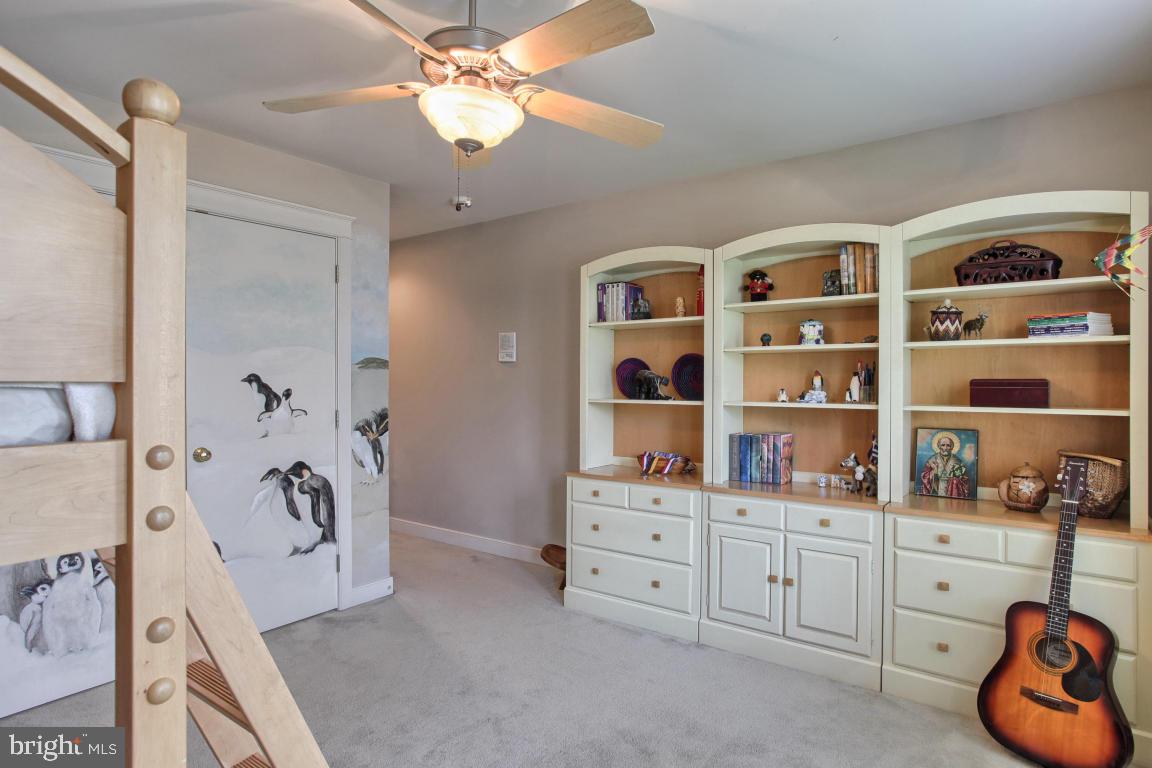 20 Deerfield Road Lancaster, PA 17603 - Photo 21 of 36 Gallery Image 21