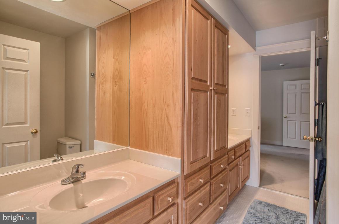 20 Deerfield Road Lancaster, PA 17603 - Photo 24 of 36 Gallery Image 24