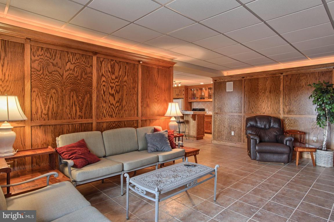 20 Deerfield Road Lancaster, PA 17603 - Photo 25 of 36 Gallery Image 25
