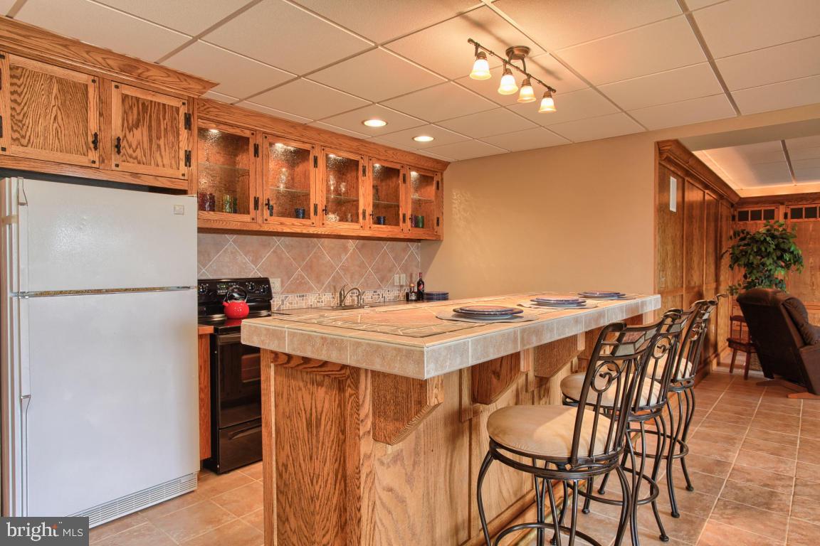 20 Deerfield Road Lancaster, PA 17603 - Photo 28 of 36 Gallery Image 28