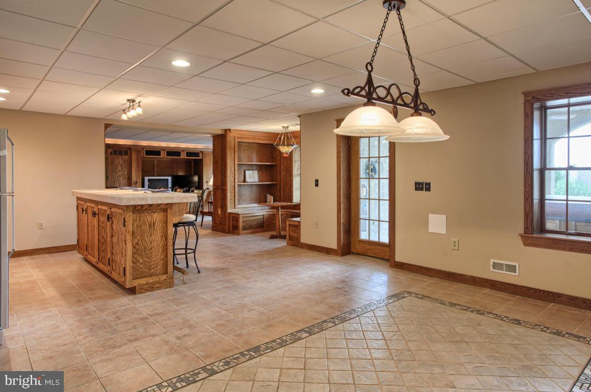 20 Deerfield Road Lancaster, PA 17603 - Photo 30 of 36 Gallery Image 30