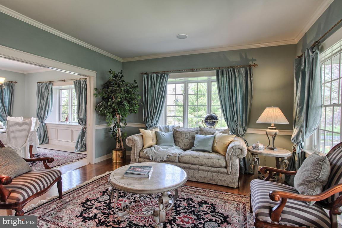 20 Deerfield Road Lancaster, PA 17603 - Photo 7 of 36 Gallery Image 7